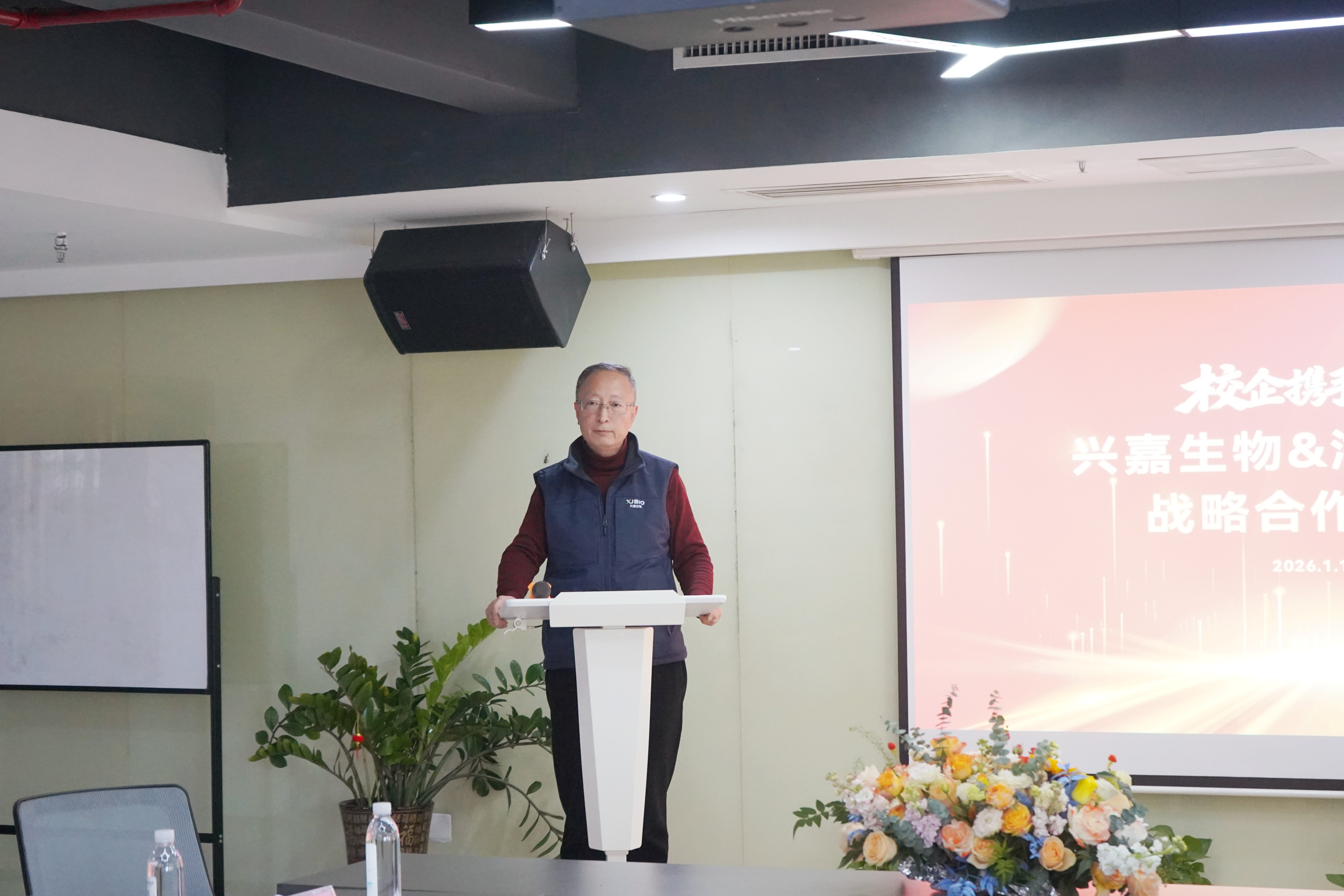 DSC08650.JPG (2.60 MB)