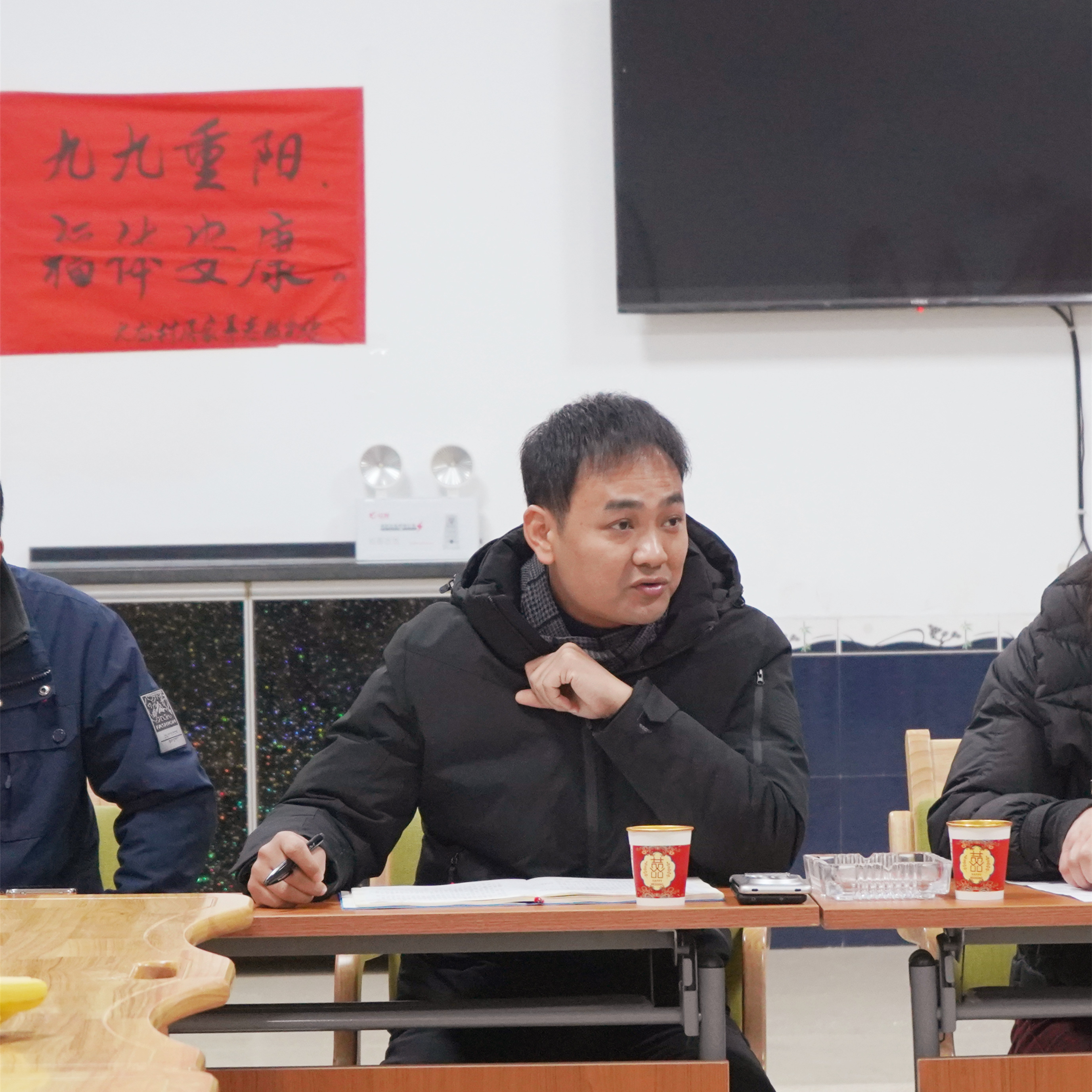 DSC08973.jpg (1.44 MB)